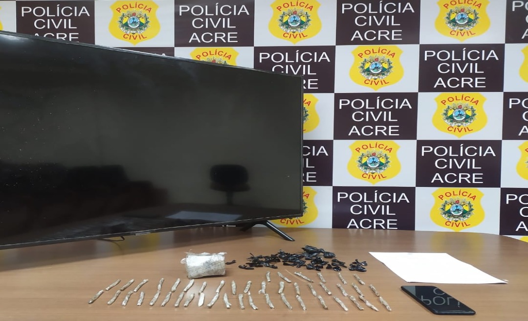 Polícia Civil prende foragido da Justiça e apreende maconha e produtos de roubo 